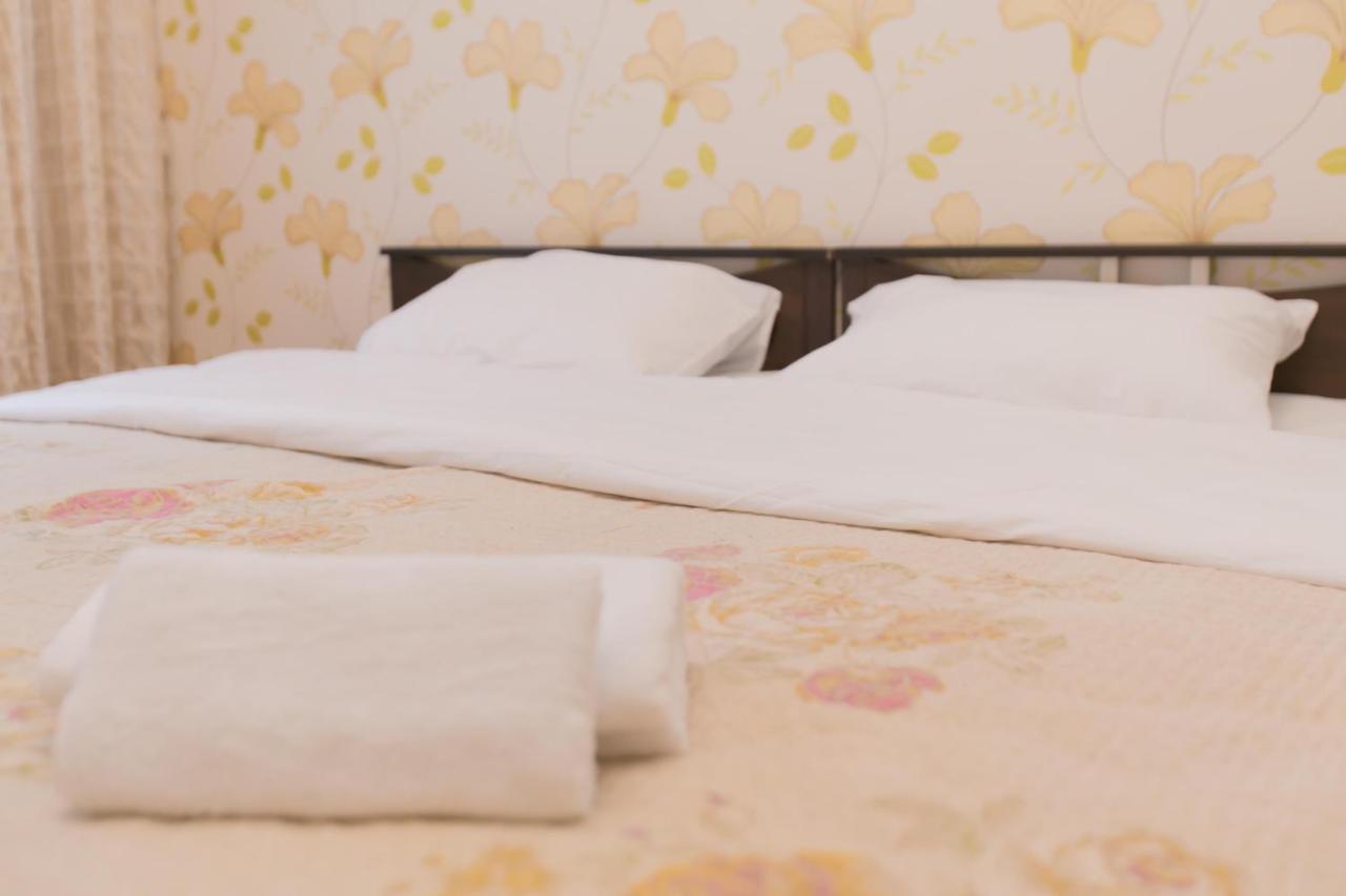 Cozy Apartment On Sarayshyq Street 5E Akmola Esterno foto
