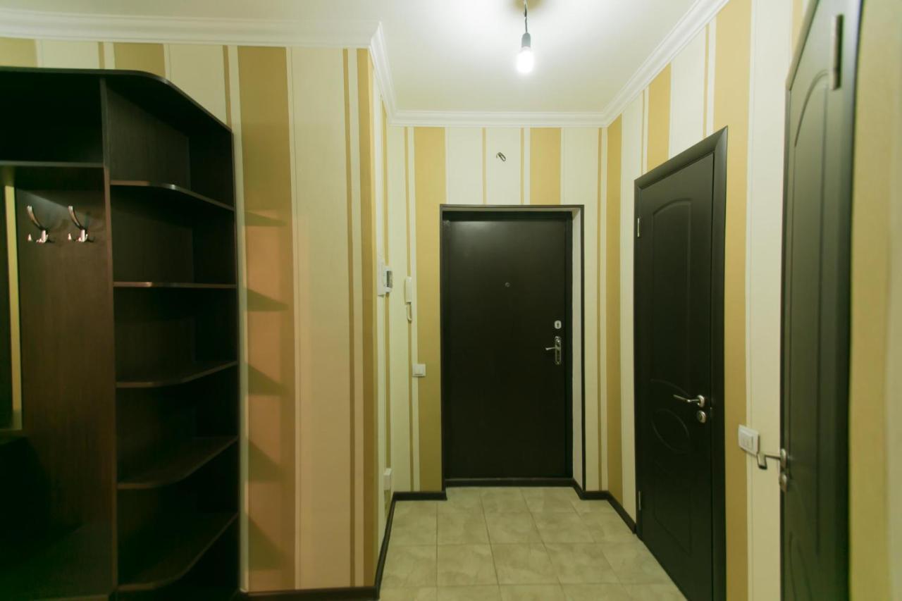 Cozy Apartment On Sarayshyq Street 5E Akmola Esterno foto